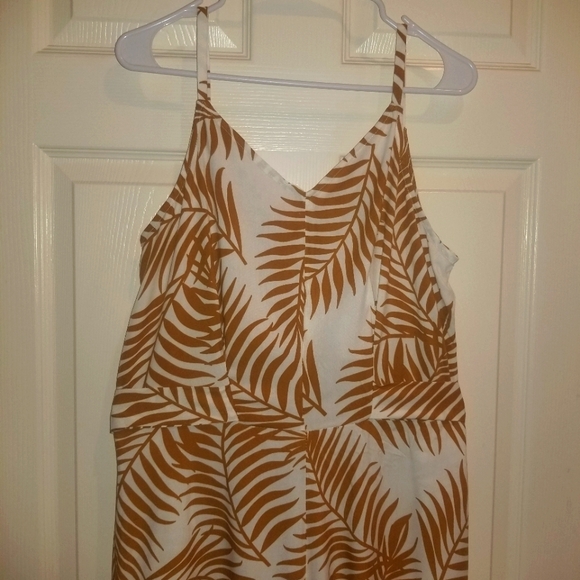 NWT Ivy Street Tropical Jumpsuit - Picture 2 of 8